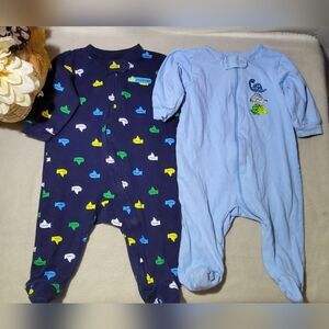 Carter's/Gerber Baby Boy 2pc Blue Footies Onesies Bundle Size 0-3M